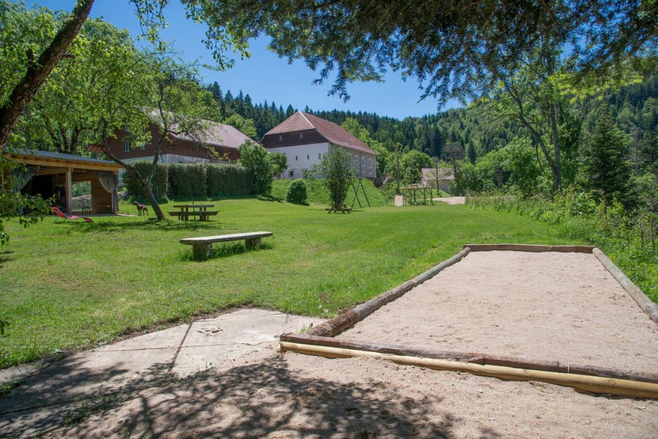 Апартаменти Domaine De Malpas Вілле-ле-Лак Екстер'єр фото